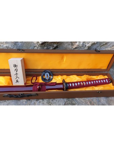 Red katana with cleaning kit, box cover and 2 Tsubas - Zetan Medieval Store- Decorative katanas to buy online