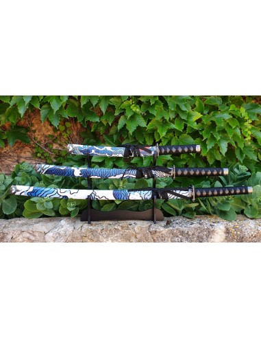 Set aus 3 blau verzierten Katanas mit Stütze - Zetan Medieval Store- Dekorative Katanas online kaufen