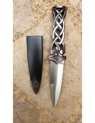 Celtic Braided Dagger Red Stone