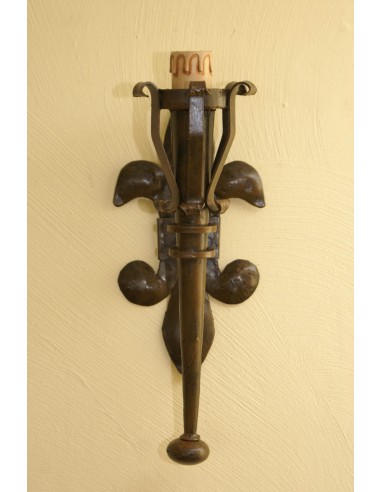 Wrought Iron Wall Light Fleur De Lys P 37 Cm