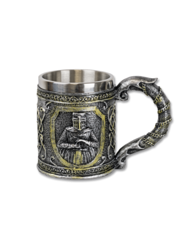 A caneca de resina dos Templários da loja online Zetan Medieval em Cálice e xícaras