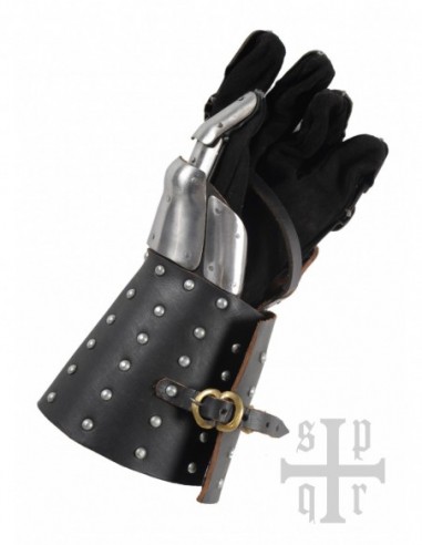 Leather Gloves with Chainmail - Lord of Battles