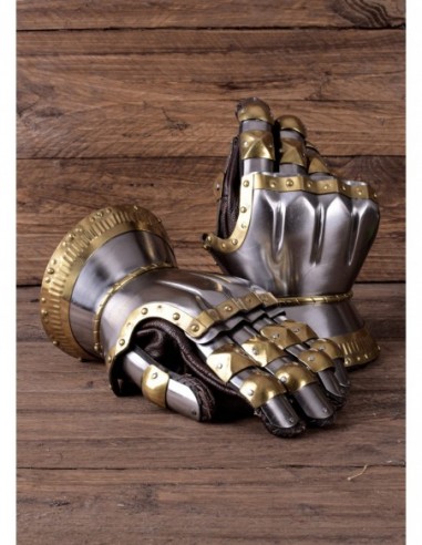 Functional Brass And Steel Gauntlets - Zetan Medieval Store- Decorative glove compliments